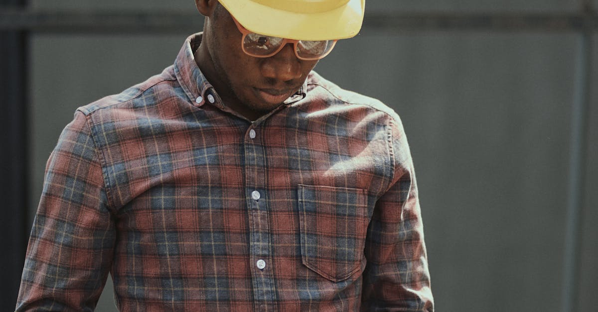 How to Choose the Right Electrician for Your Installation Needs